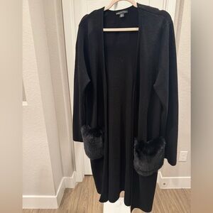 Saks Fifth Ave Black Duster size L - Long Cardigan with Faux Fur Pockets